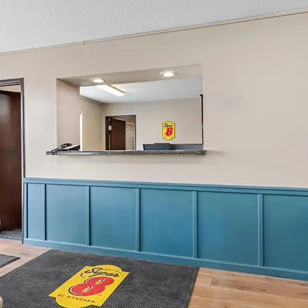 Super 8 By Wyndham Perham-3