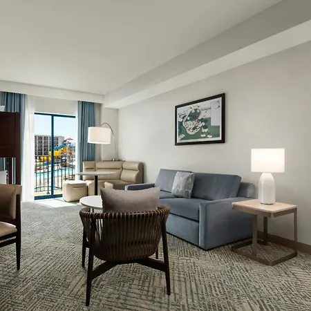 Courtyard By Marriott Anaheim Theme Park Entrance-2
