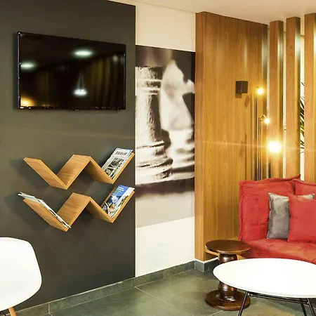 Ibis Cascavel-3