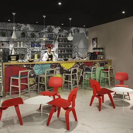 Ibis Jeddah City Center-2