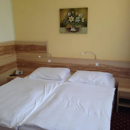 Hotel zum Kastell-2