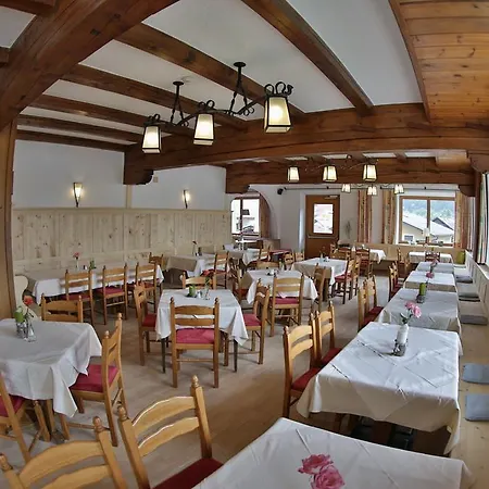 Alpenhotel-3