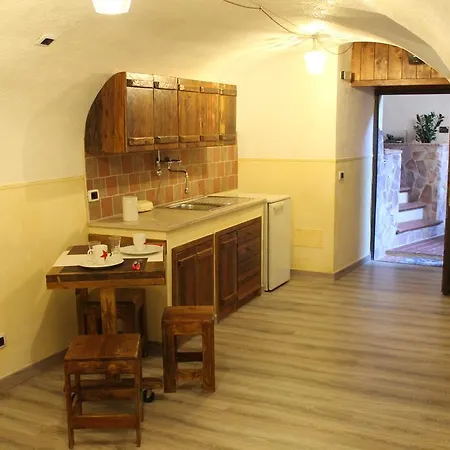La Giada-2