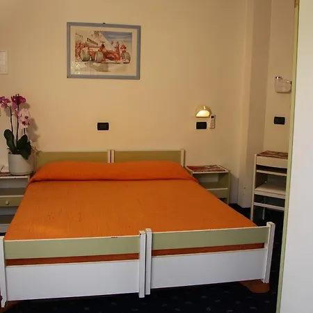 Hotel Tilly-2