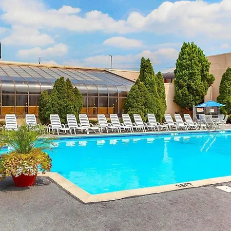 Quality Inn Meadowlands-2