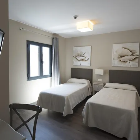 Hostal Emeritae-2