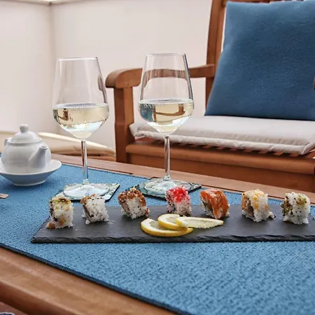 Mare Versus Luxury Suites-2