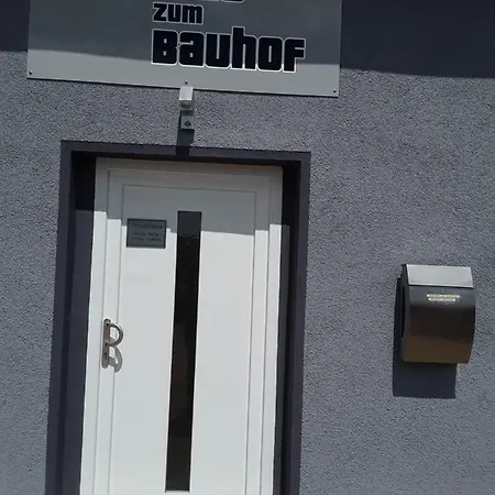 Pension zum Bauhof-3