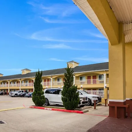 Scottish Inn And Suites Baytown Tx-3
