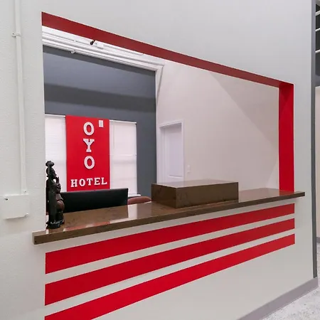 Oyo Hotel & Apartments Houston Galleria-2