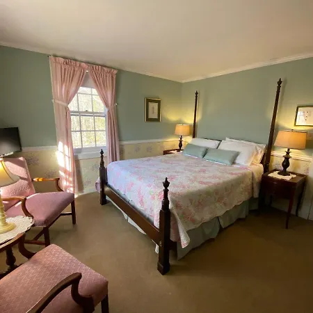 Thornewood Inn-3