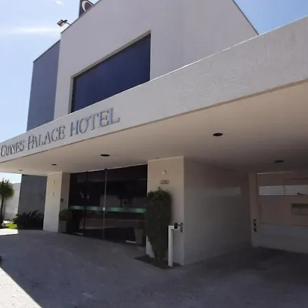 Guines Palace Hotel-3