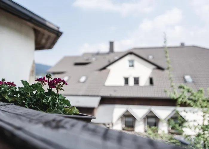 Toschis Station-Motel-Wirtshaus-An Der Autobahn-Bowling