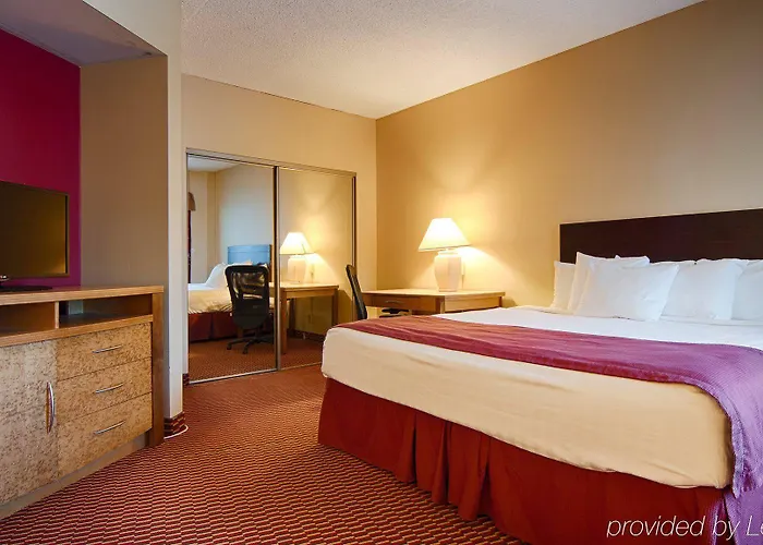 Surestay Plus Hotel By Best Western Syracuse Airport