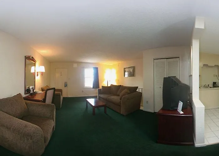 Rodeway Inn & Suites Williamsburg