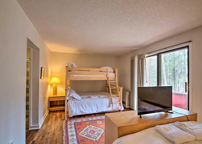 Lincoln Condo W/ Amenities + Shuttle To Loon!