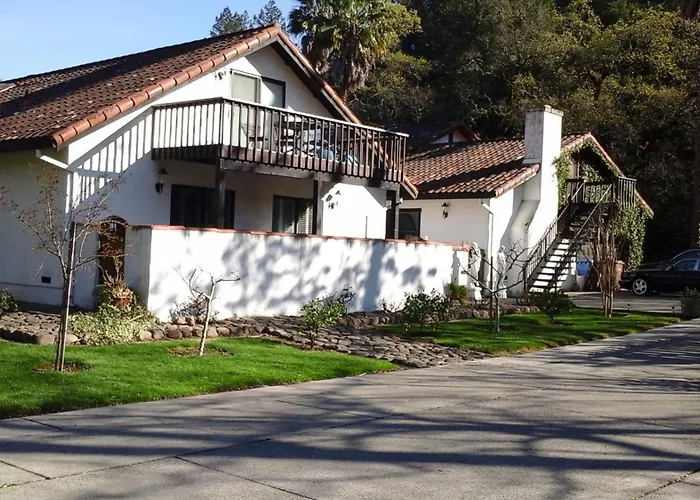 Spanish Villa Inn