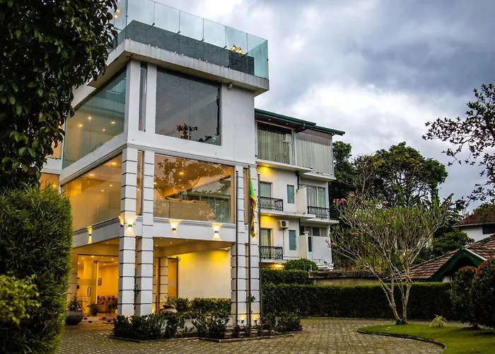 Hotel Ganthera Kandy
