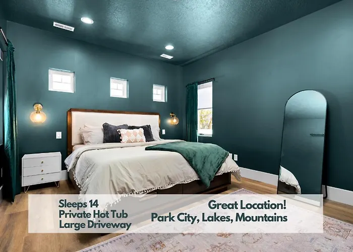 New Mountain Retreat With Hot Tub & Putting Green