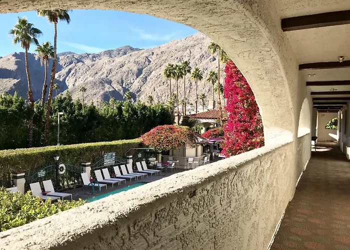 Best Western Plus Las Brisas Hotel