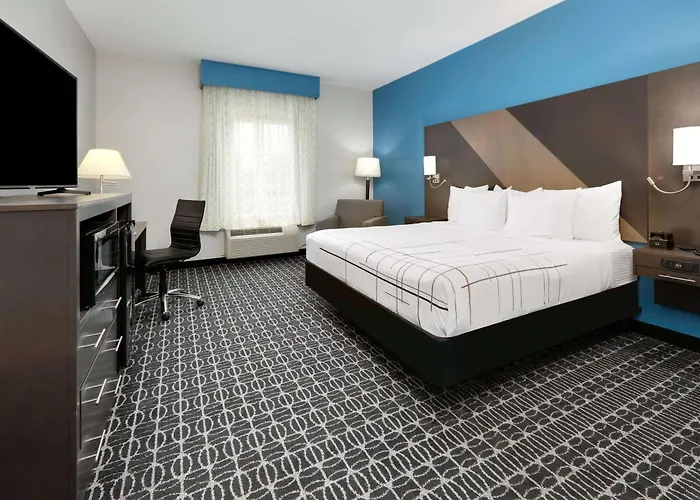 La Quinta By Wyndham Sulphur Springs