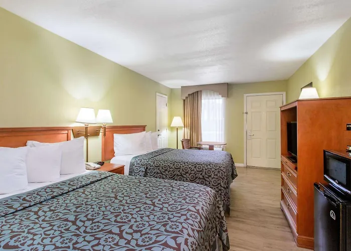 Days Inn By Wyndham Ormond Beach