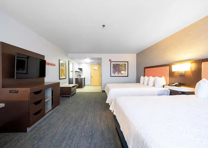 Hampton Inn & Suites Modesto - Salida