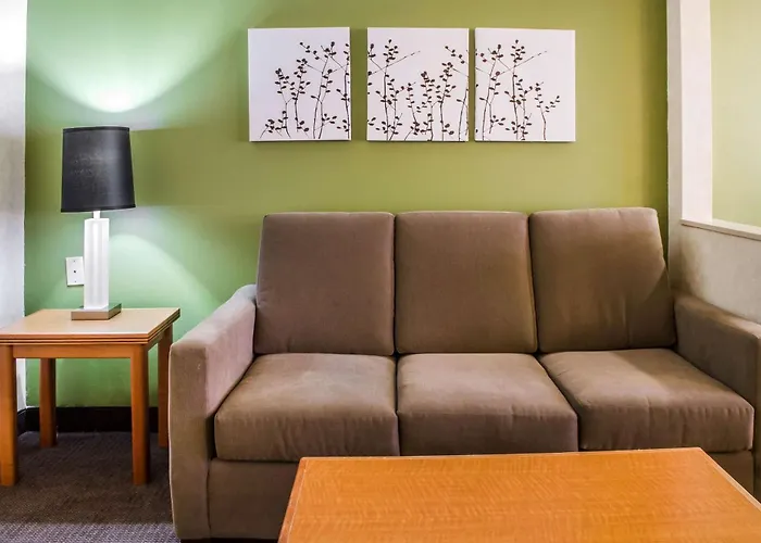 Sleep Inn & Suites Bensalem