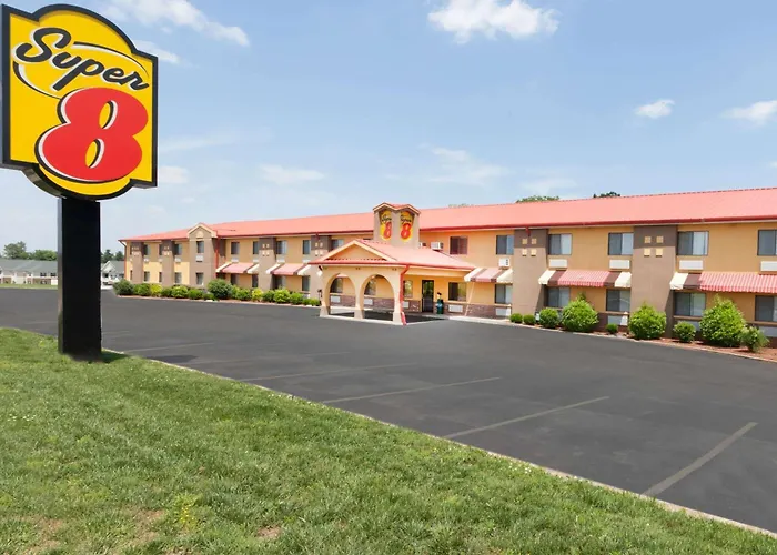 Super 8 South By Wyndham