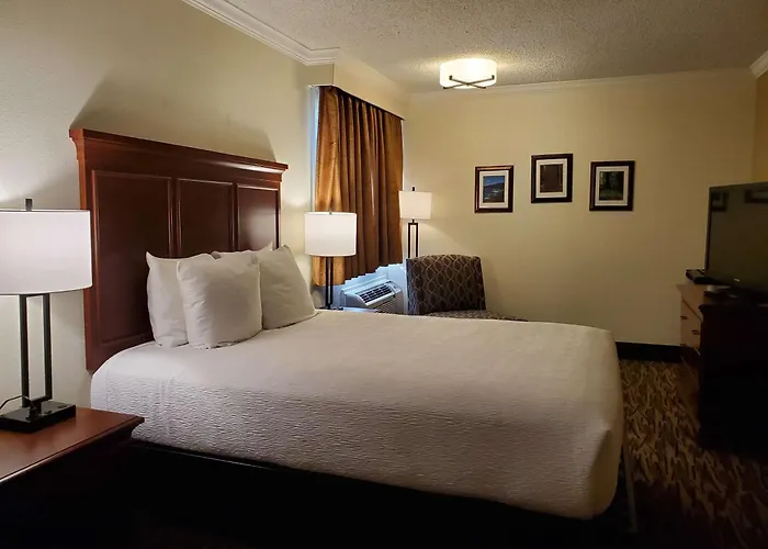 Best Western Plus Humboldt House Inn