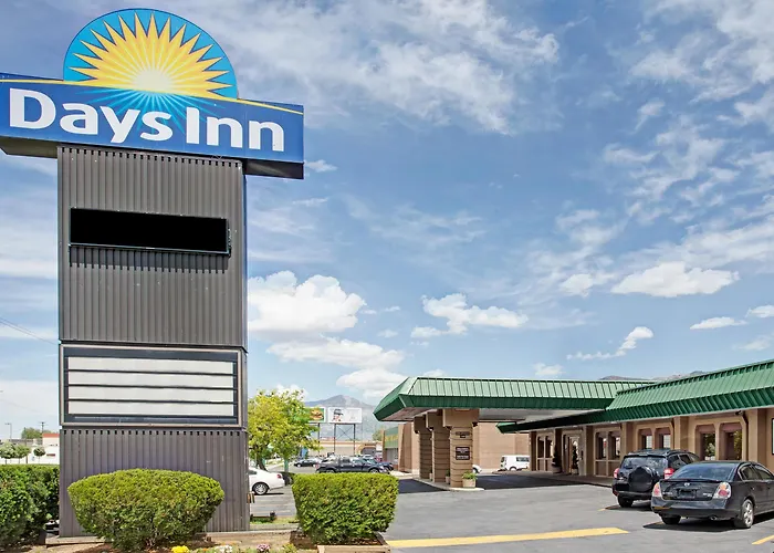 Days Inn By Wyndham Ogden