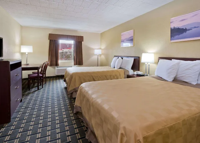 Days Inn By Wyndham Batavia Darien Lake Theme Park