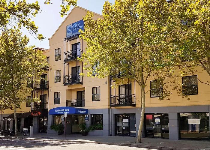Best Western Northbridge Apartments
