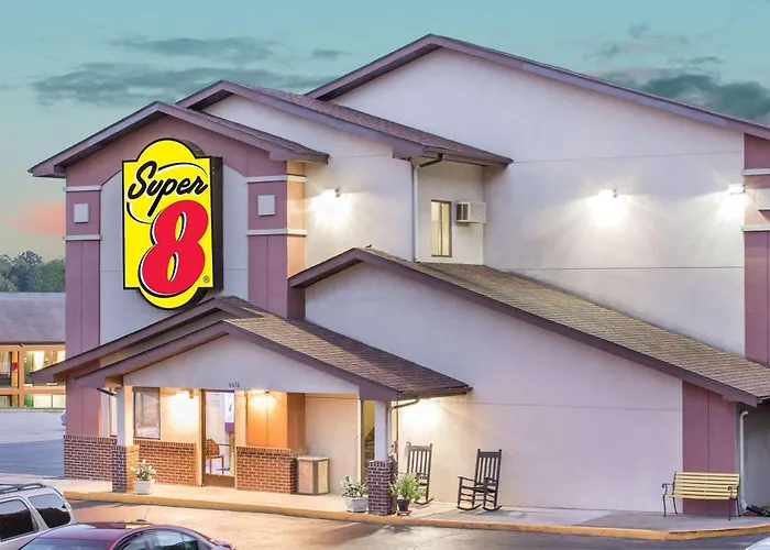 Super 8 By Wyndham Roanoke Va