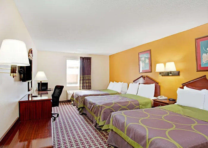 Super 8 By Wyndham Forrest City Ar