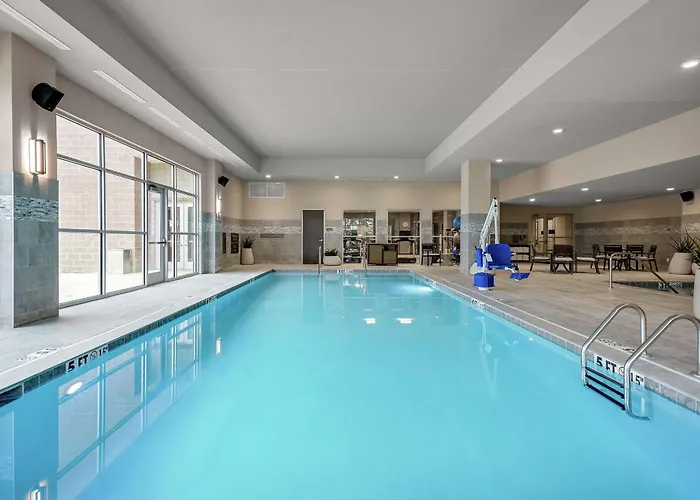 Embassy Suites By Hilton Jonesboro Red Wolf Convention Center