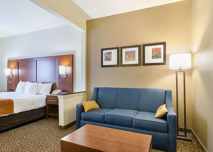 Quality Suites Springdale West I-49
