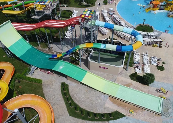 Aqua Nevis Hotel & Aqua Park