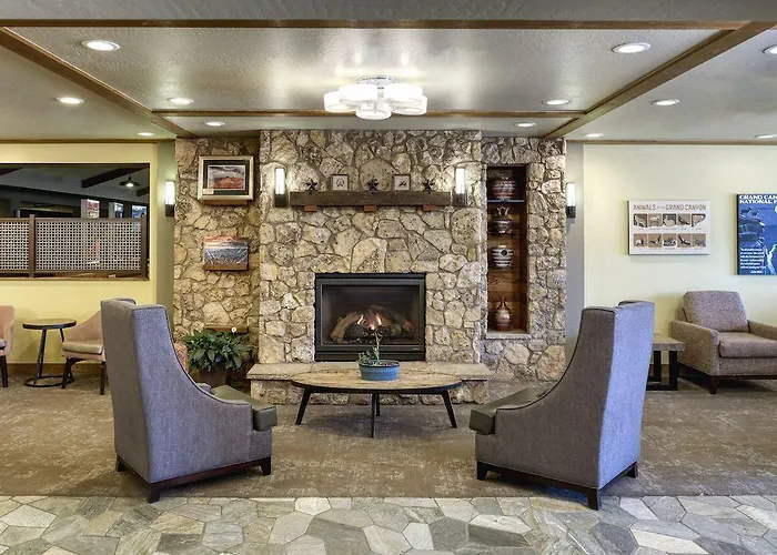 Yavapai Lodge