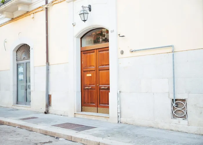 Bed and Breakfast Palazzo De Brado Trani