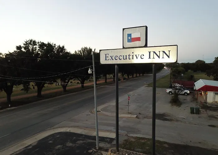 Executive Inn