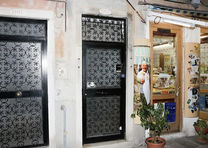 Santa Croce Guest House Venezia