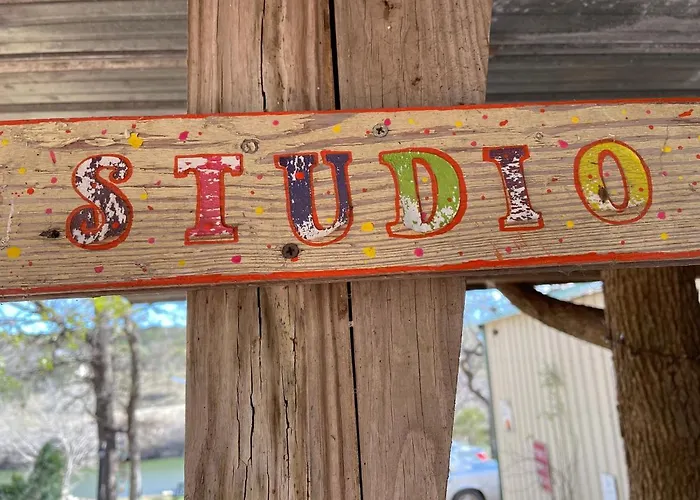 The Studio At Creekside Camp & Cabins