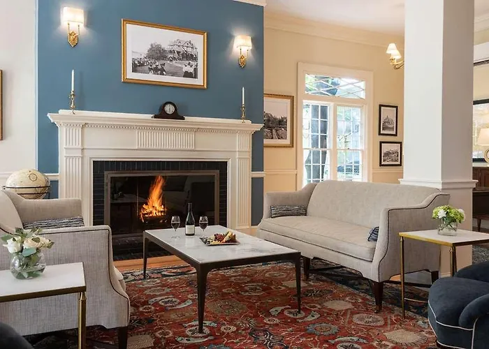 The Bar Harbor Inn