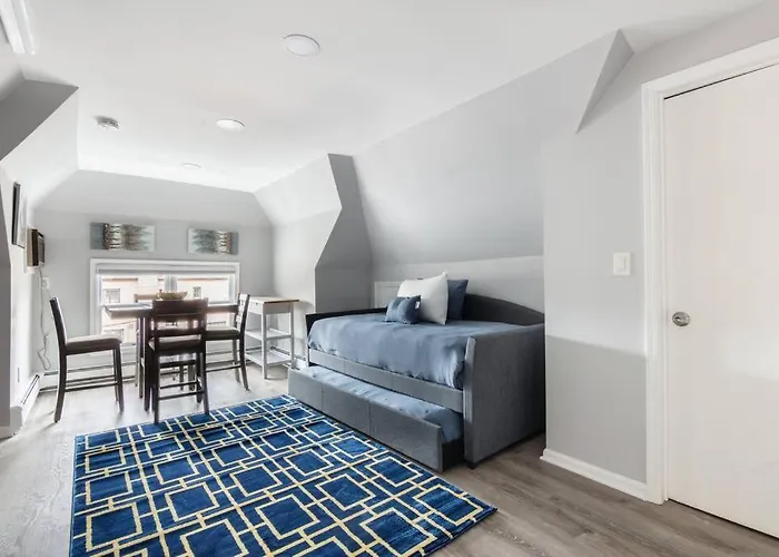Luxury 3Bed Private Apartment Near Manhattan