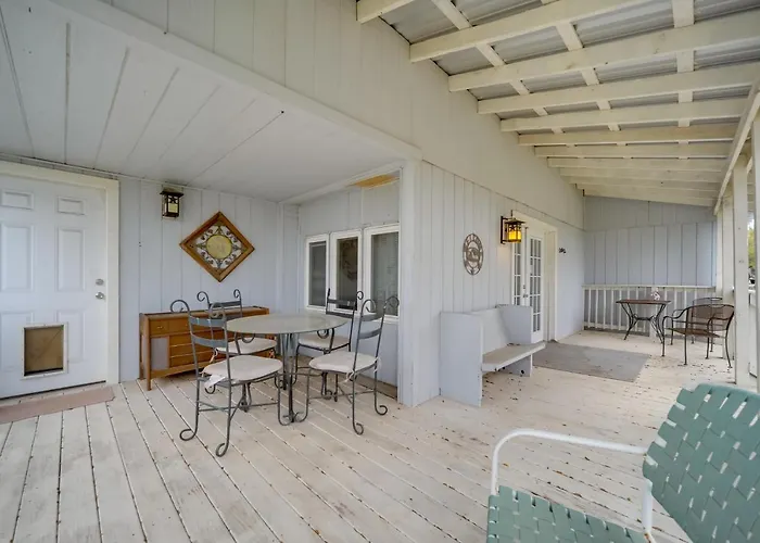 Vacation Rental In Kerrville: Pets Welcome!
