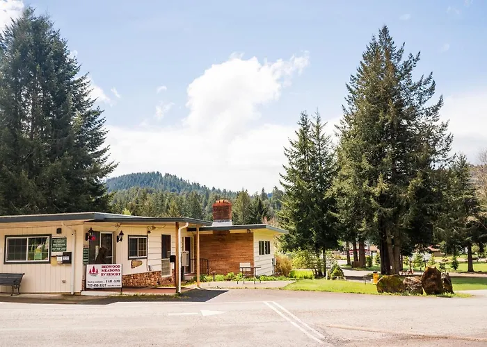 Redwood Meadows Rv Resort