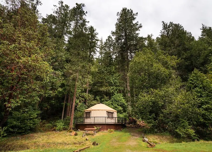 Redwood Meadows Rv Resort
