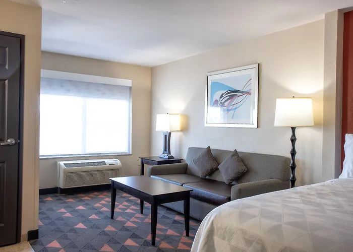 Holiday Inn Oceanside Marina Camp Pendleton By Ihg