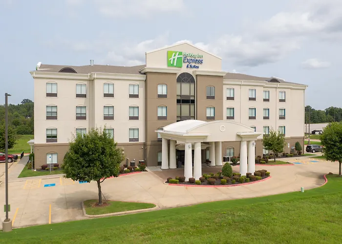 Holiday Inn Express & Suites Van Buren-Ft Smith Area